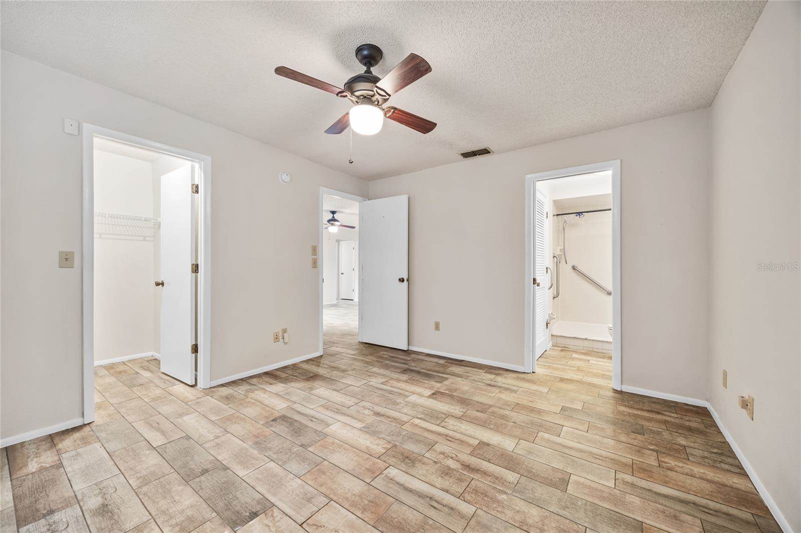 8460 60TH Street North, #601, Pinellas Park, FL 33781