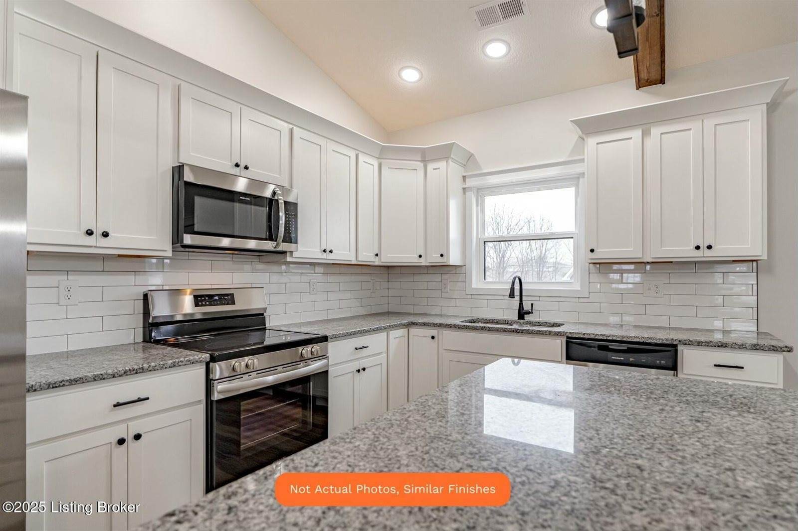 58 Robert Allen Ln, Brandenburg, KY 40108