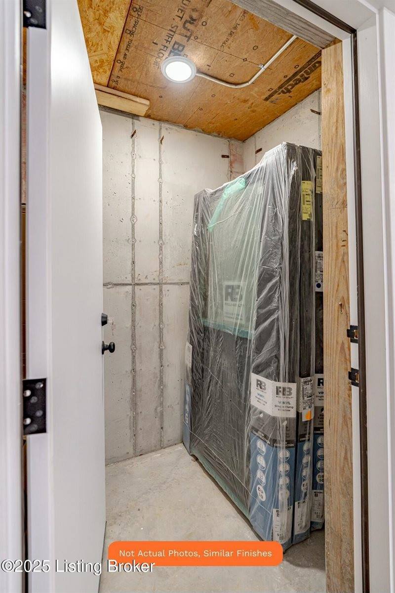 58 Robert Allen Ln, Brandenburg, KY 40108