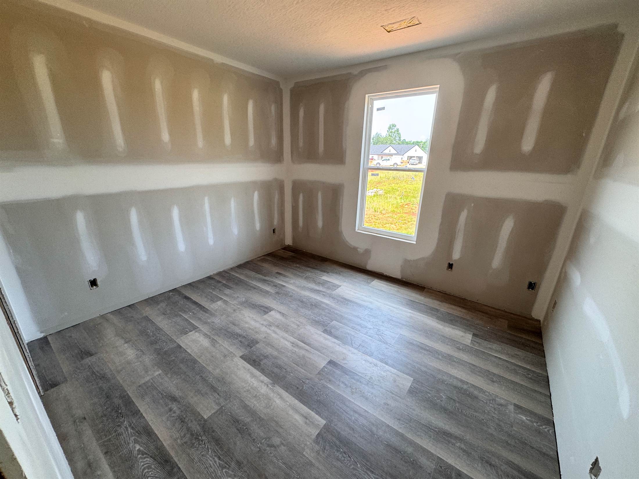 58 Robert Allen Ln, Brandenburg, KY 40108