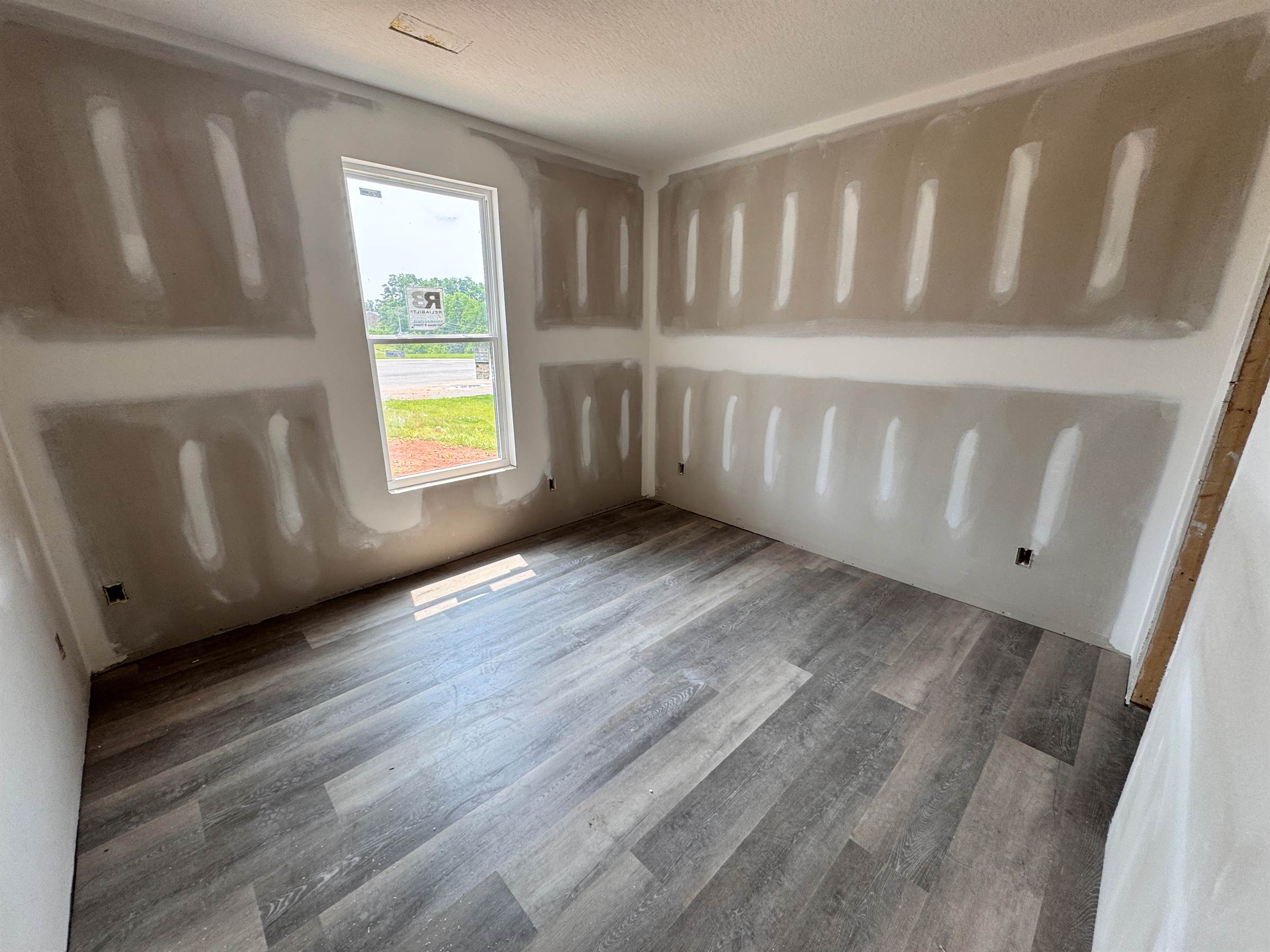 58 Robert Allen Ln, Brandenburg, KY 40108