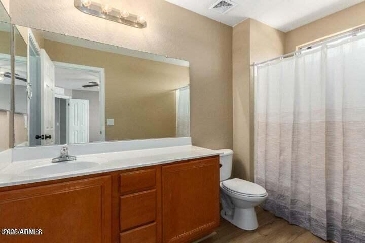 970 East Christopher Street, San Tan Valley, AZ 85140