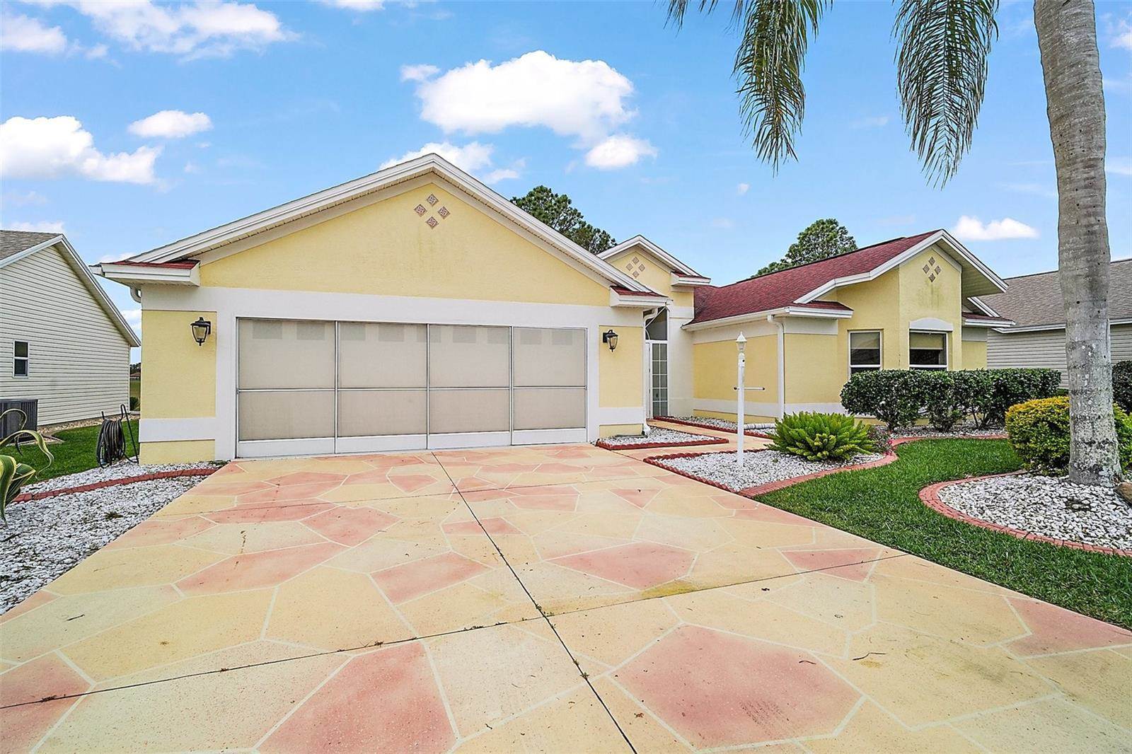 1738 Augustine Drive, The Villages, FL 32159