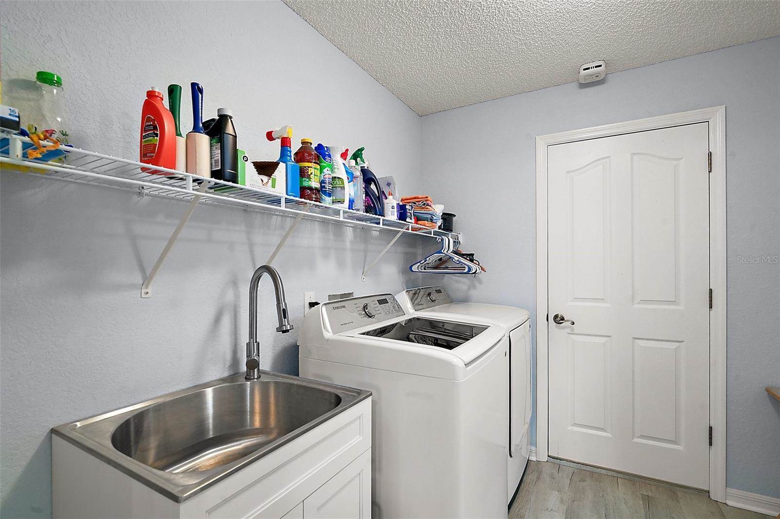 1738 Augustine Drive, The Villages, FL 32159