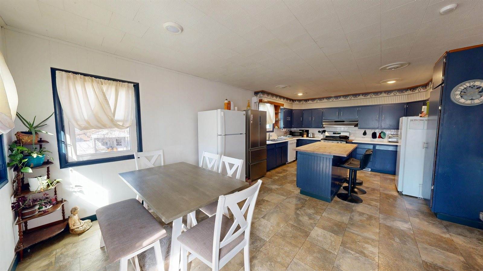 219 Glendale Ave, Tomah, WI 54660