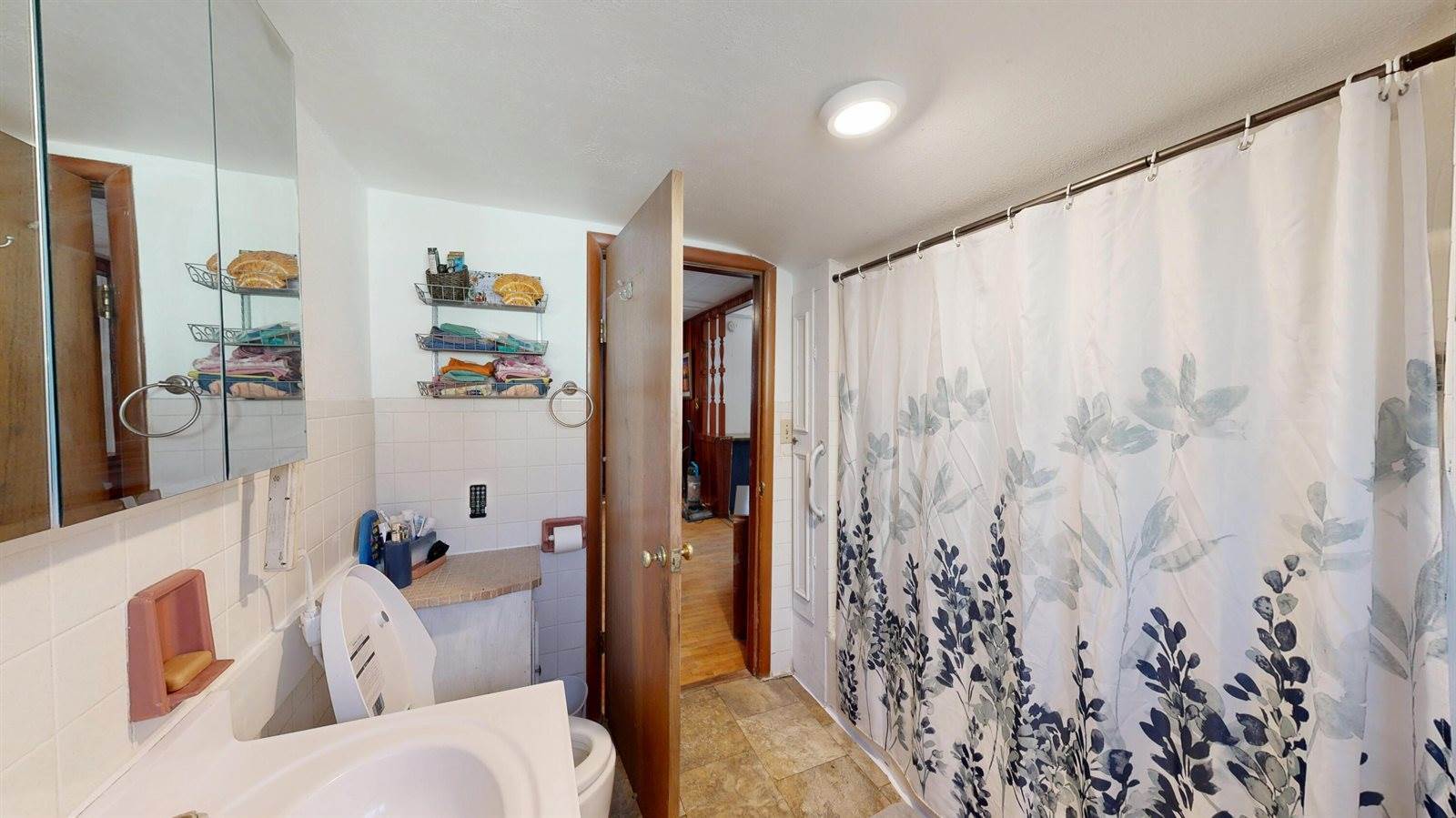 219 Glendale Ave, Tomah, WI 54660