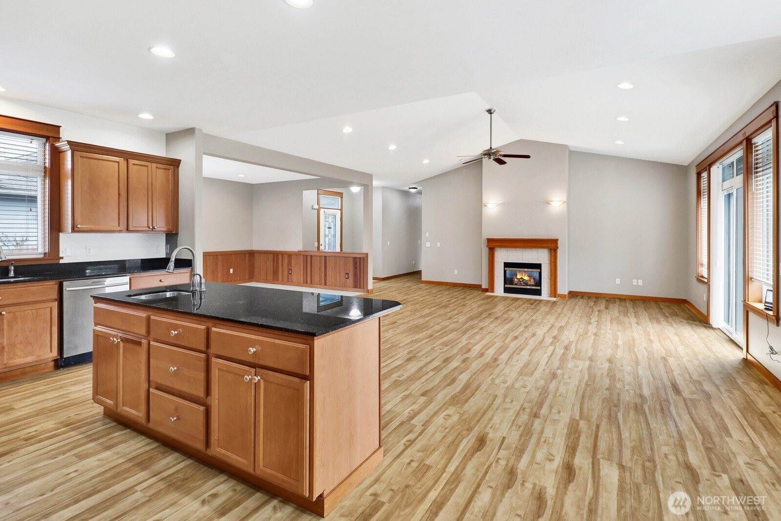 873 East Pole Road, Lynden, WA 98264