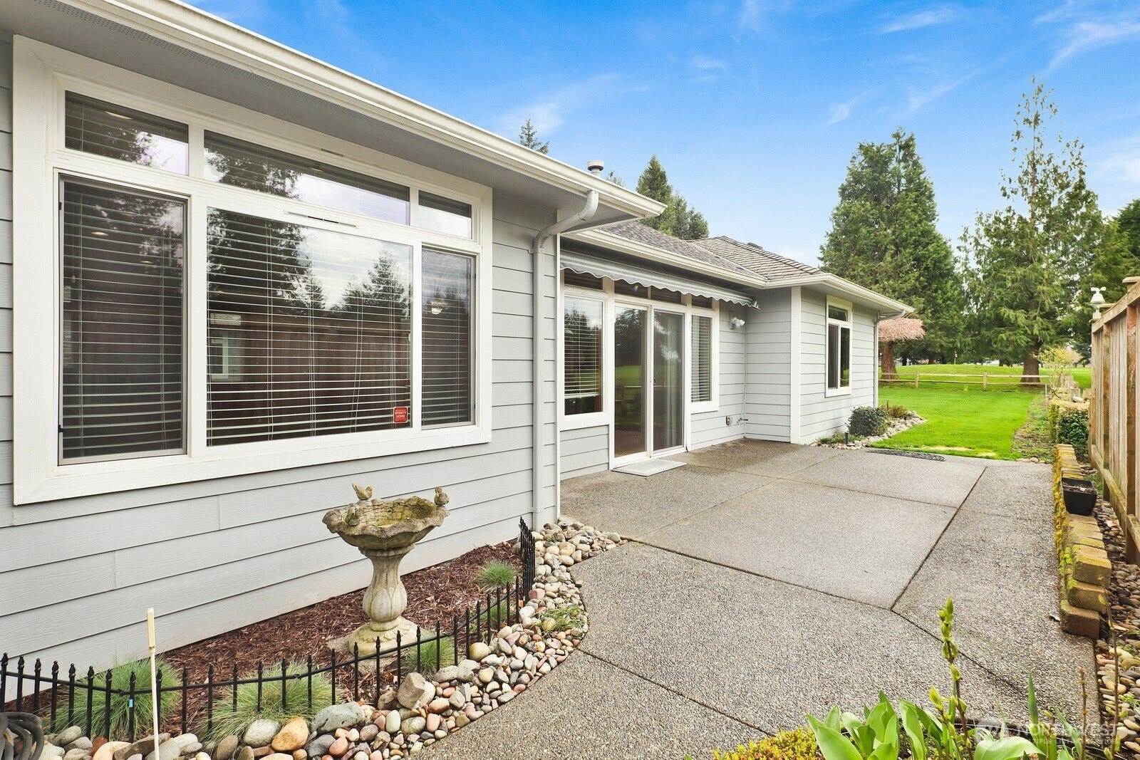 873 East Pole Road, Lynden, WA 98264