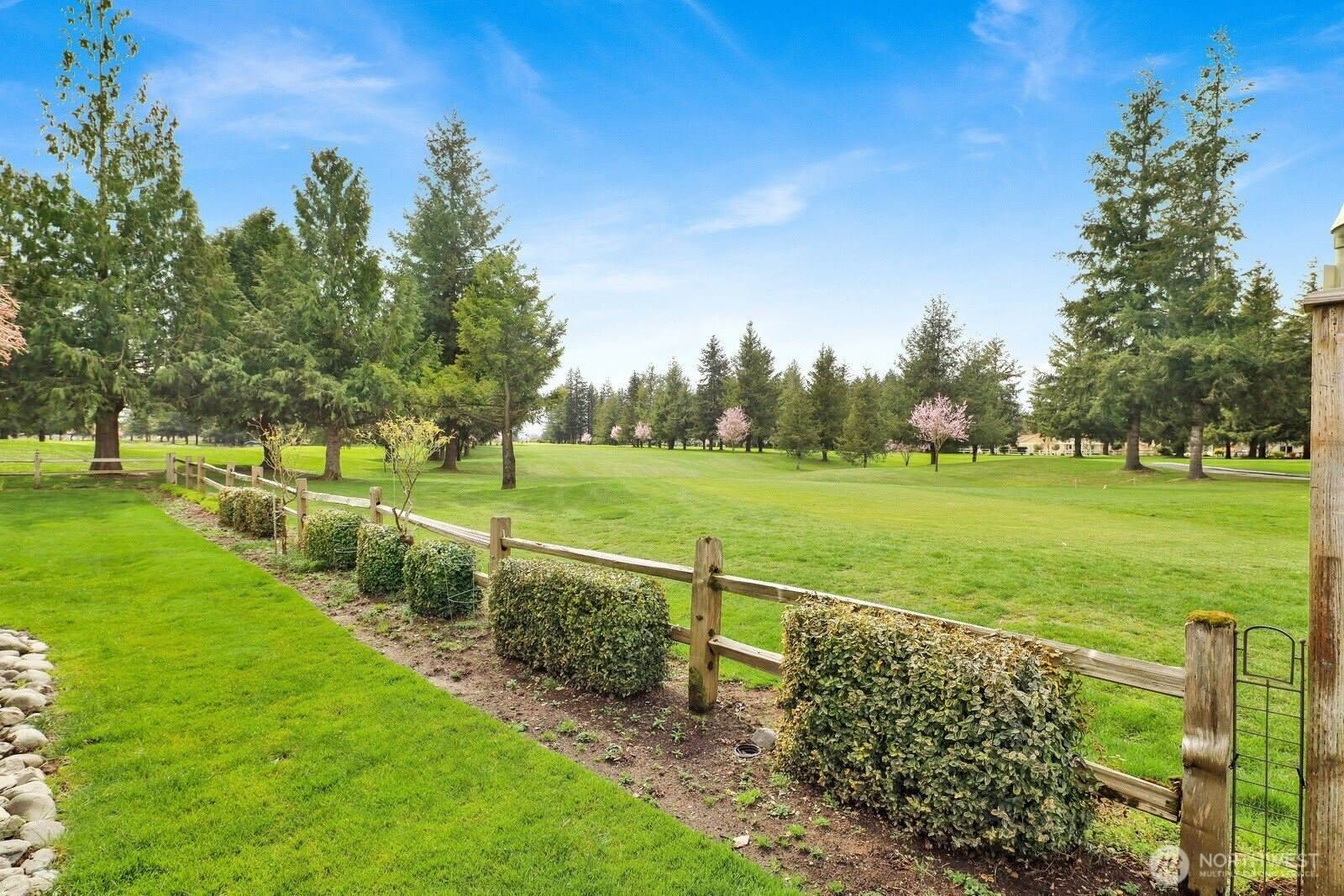 873 East Pole Road, Lynden, WA 98264