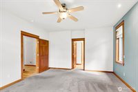 873 East Pole Road, Lynden, WA 98264