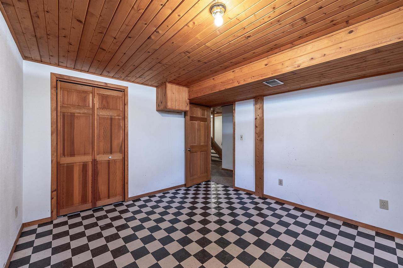 360 W Blaine Street, Iola, WI 54945