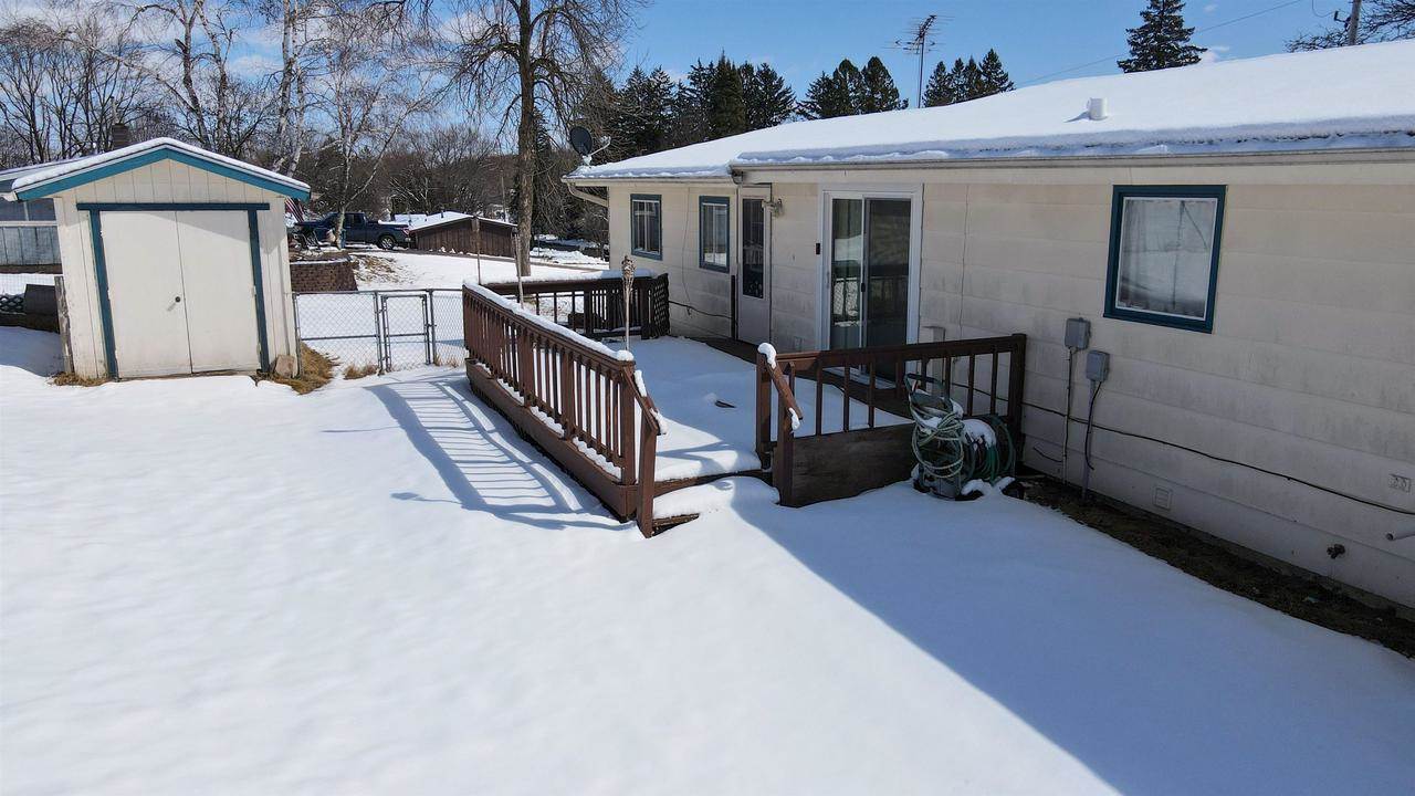 360 W Blaine Street, Iola, WI 54945