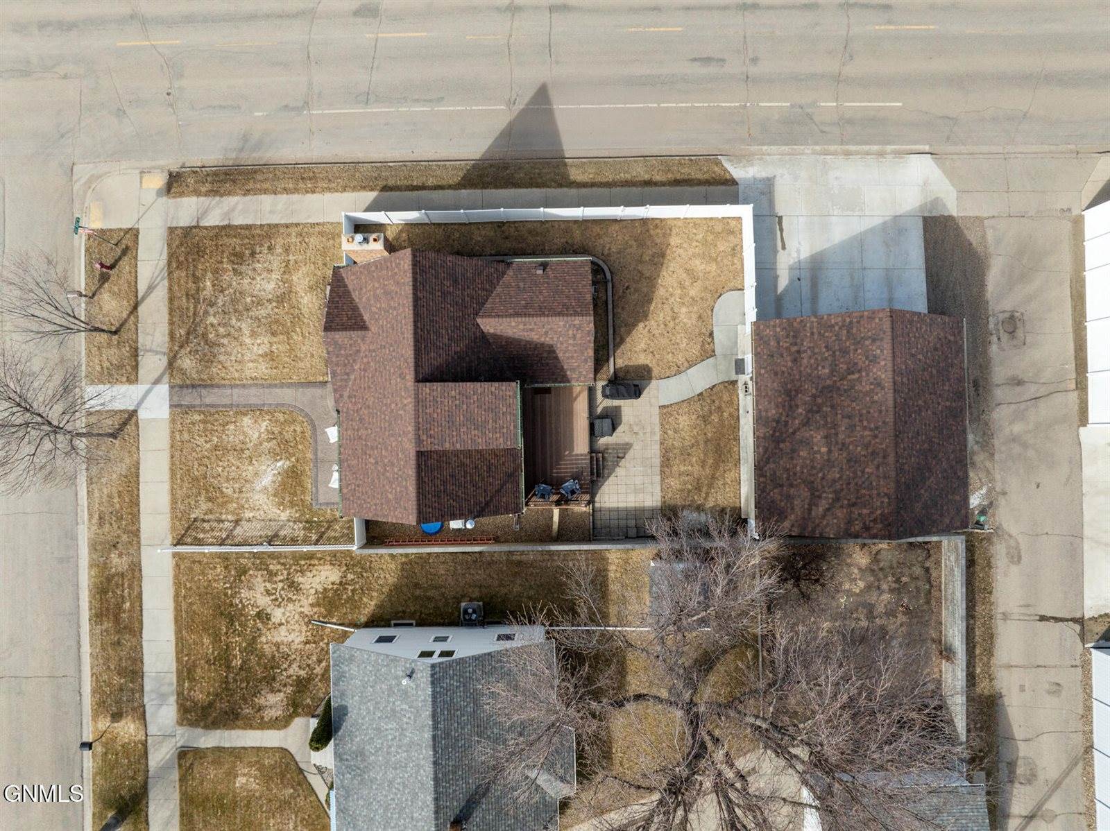 2122 3rd Avenue East, Williston, ND 58801
