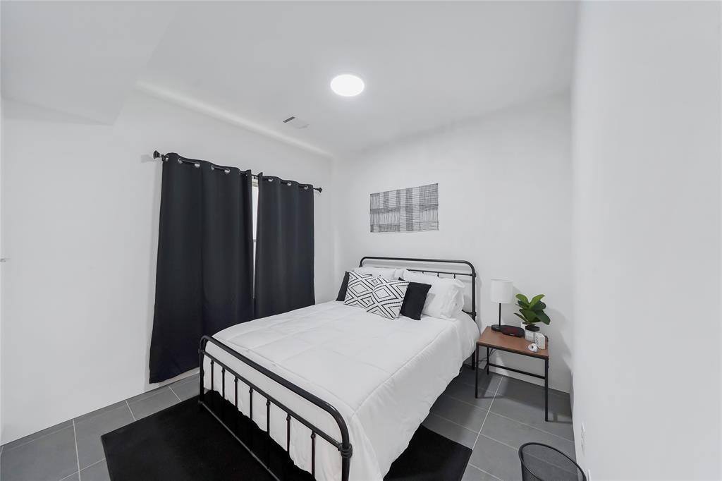 3511 Bell Street, Houston, TX 77003