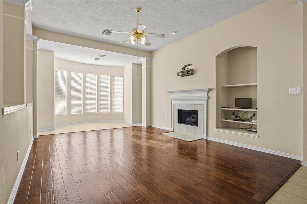 5029 Cedar Spring Drive, Missouri City, TX 77459