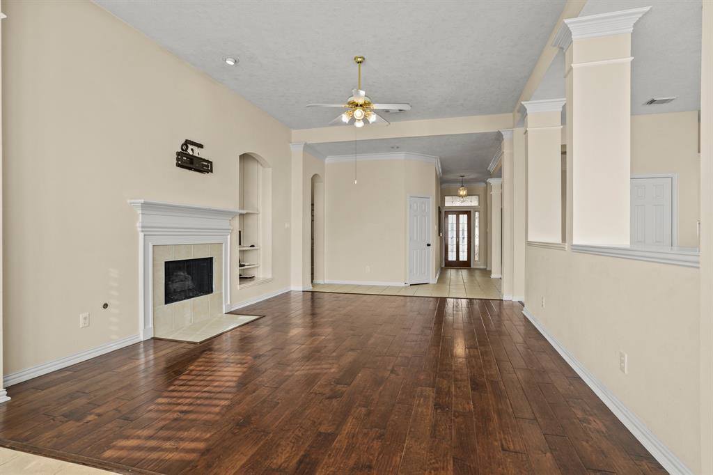 5029 Cedar Spring Drive, Missouri City, TX 77459