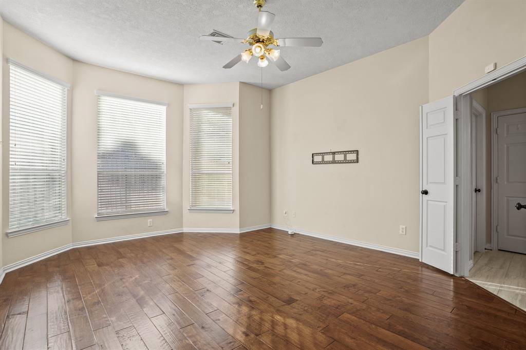 5029 Cedar Spring Drive, Missouri City, TX 77459