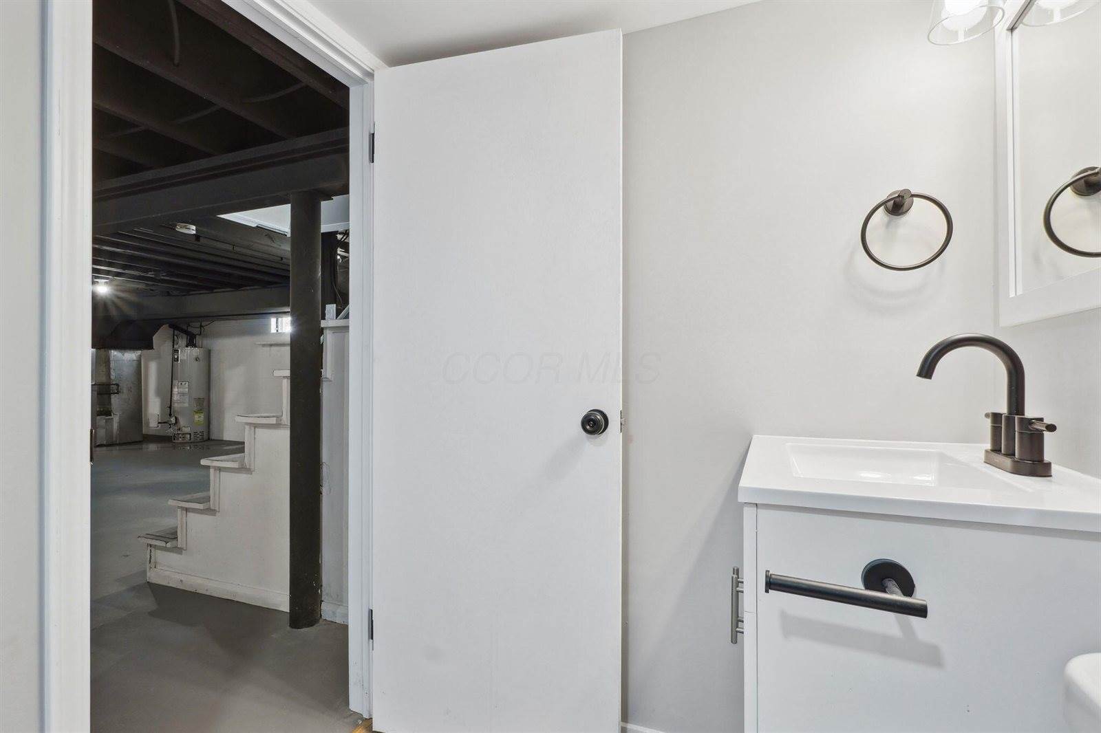1812 West Mound Street, Columbus, OH 43223