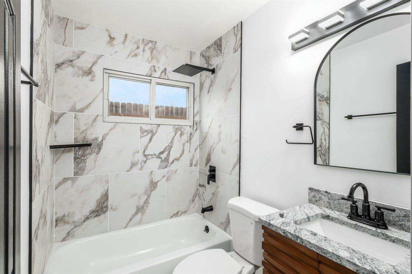 1377 Woodnell Avenue, Columbus, OH 43219