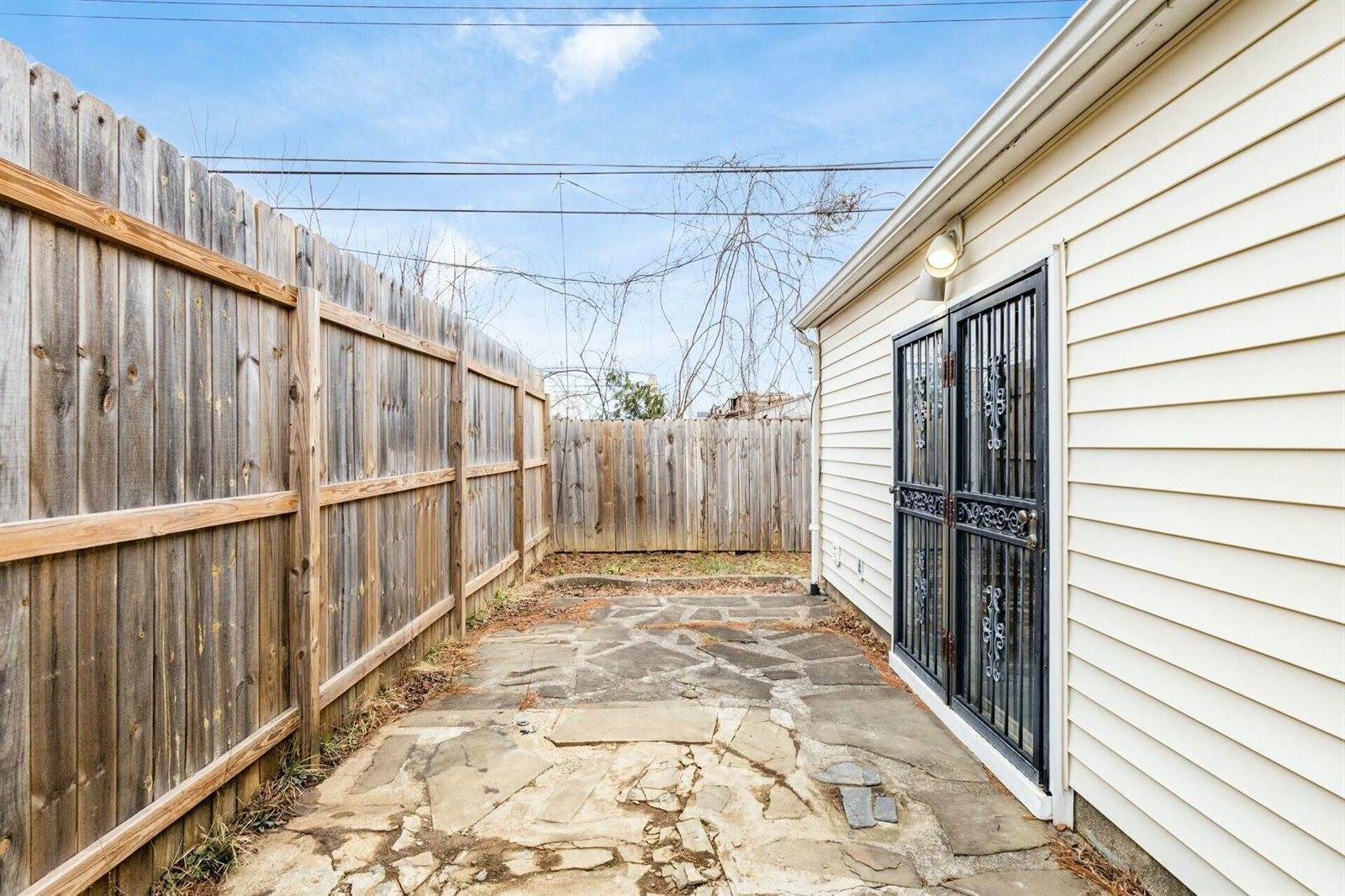 1377 Woodnell Avenue, Columbus, OH 43219