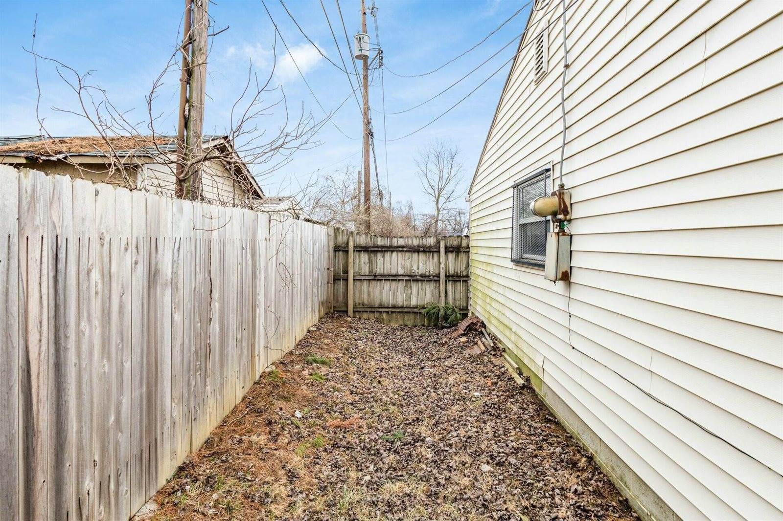 1377 Woodnell Avenue, Columbus, OH 43219