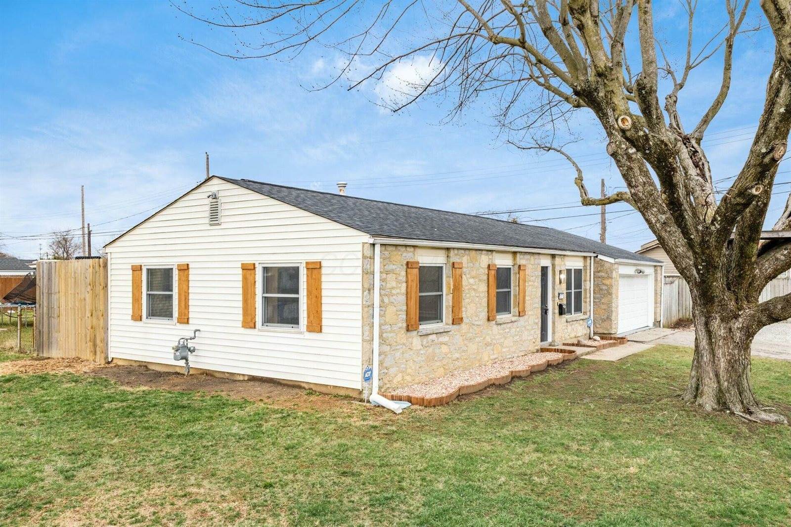 1377 Woodnell Avenue, Columbus, OH 43219