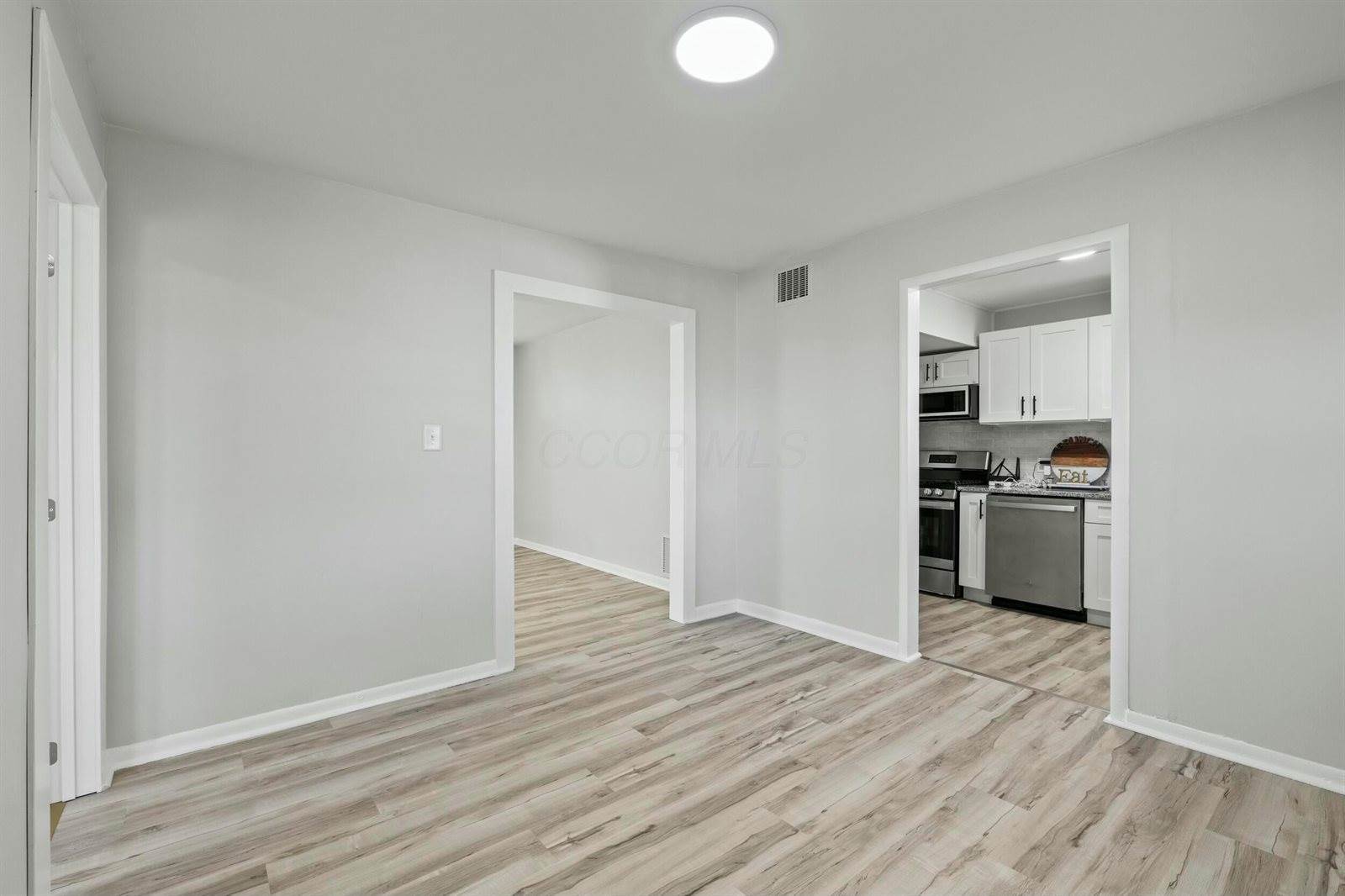 3186 East 12th Avenue, Columbus, OH 43219