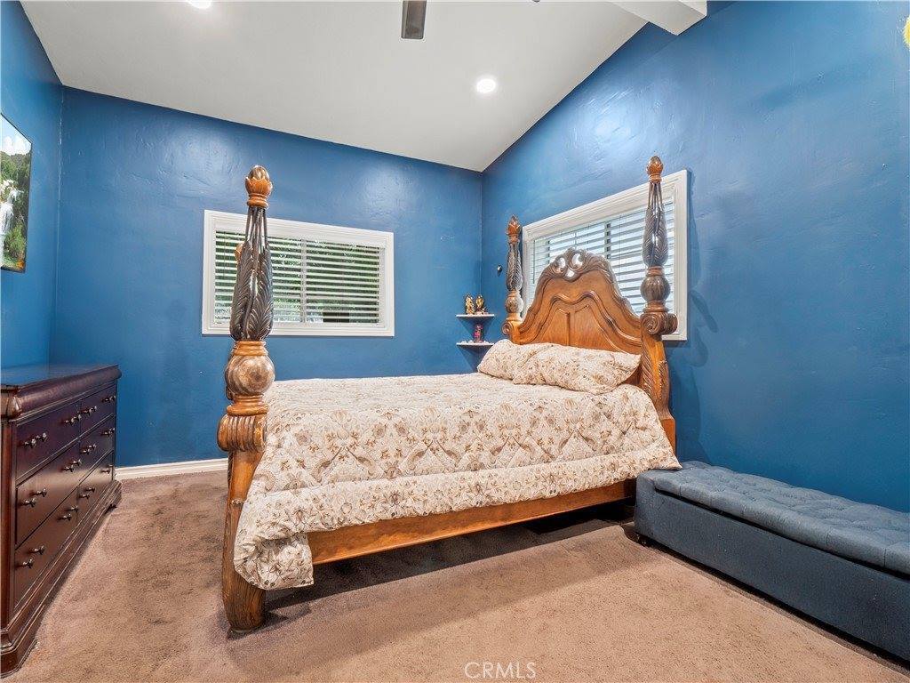14334 Aztec Street, Sylmar, CA 91342