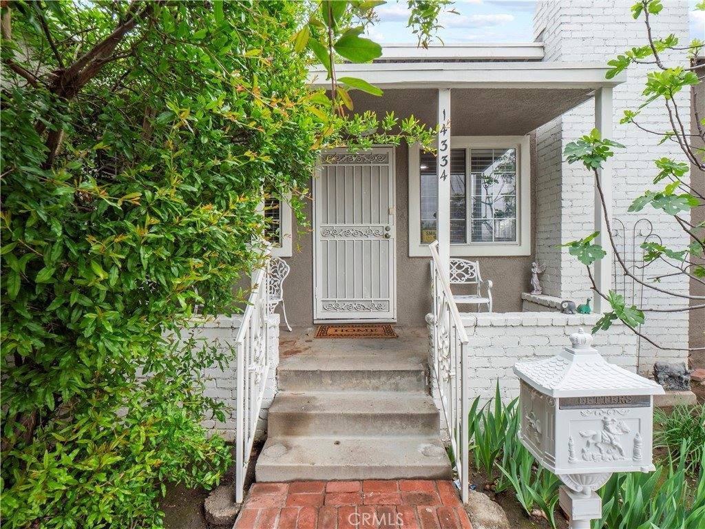 14334 Aztec Street, Sylmar, CA 91342