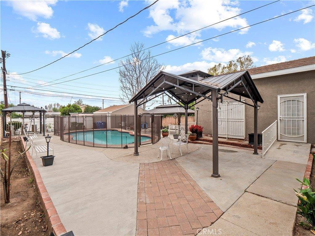14334 Aztec Street, Sylmar, CA 91342