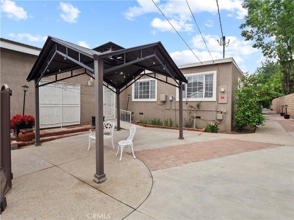 14334 Aztec Street, Sylmar, CA 91342
