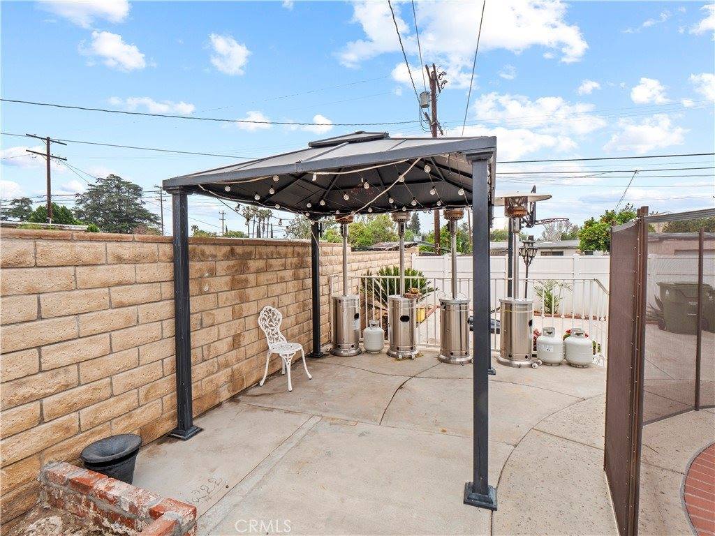 14334 Aztec Street, Sylmar, CA 91342