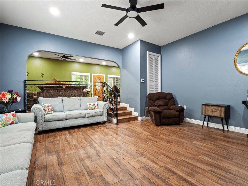 14334 Aztec Street, Sylmar, CA 91342