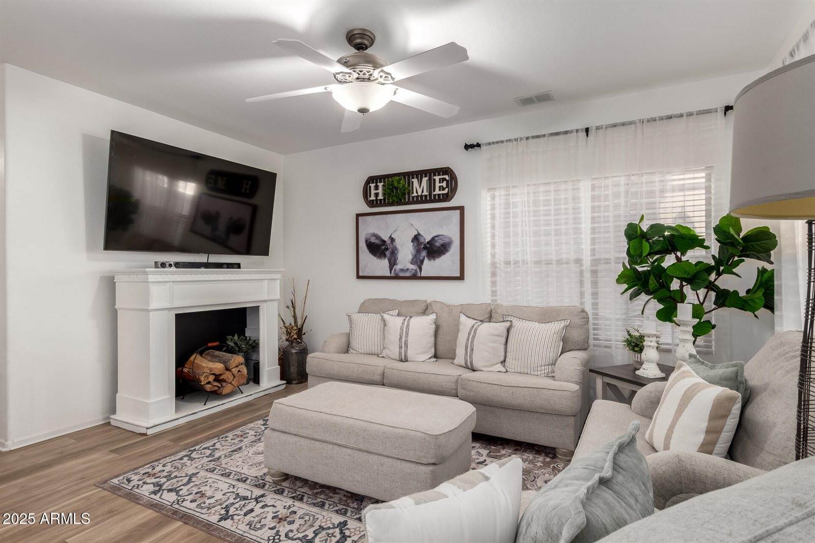 113 West Desert Vista Trail, San Tan Valley, AZ 85143