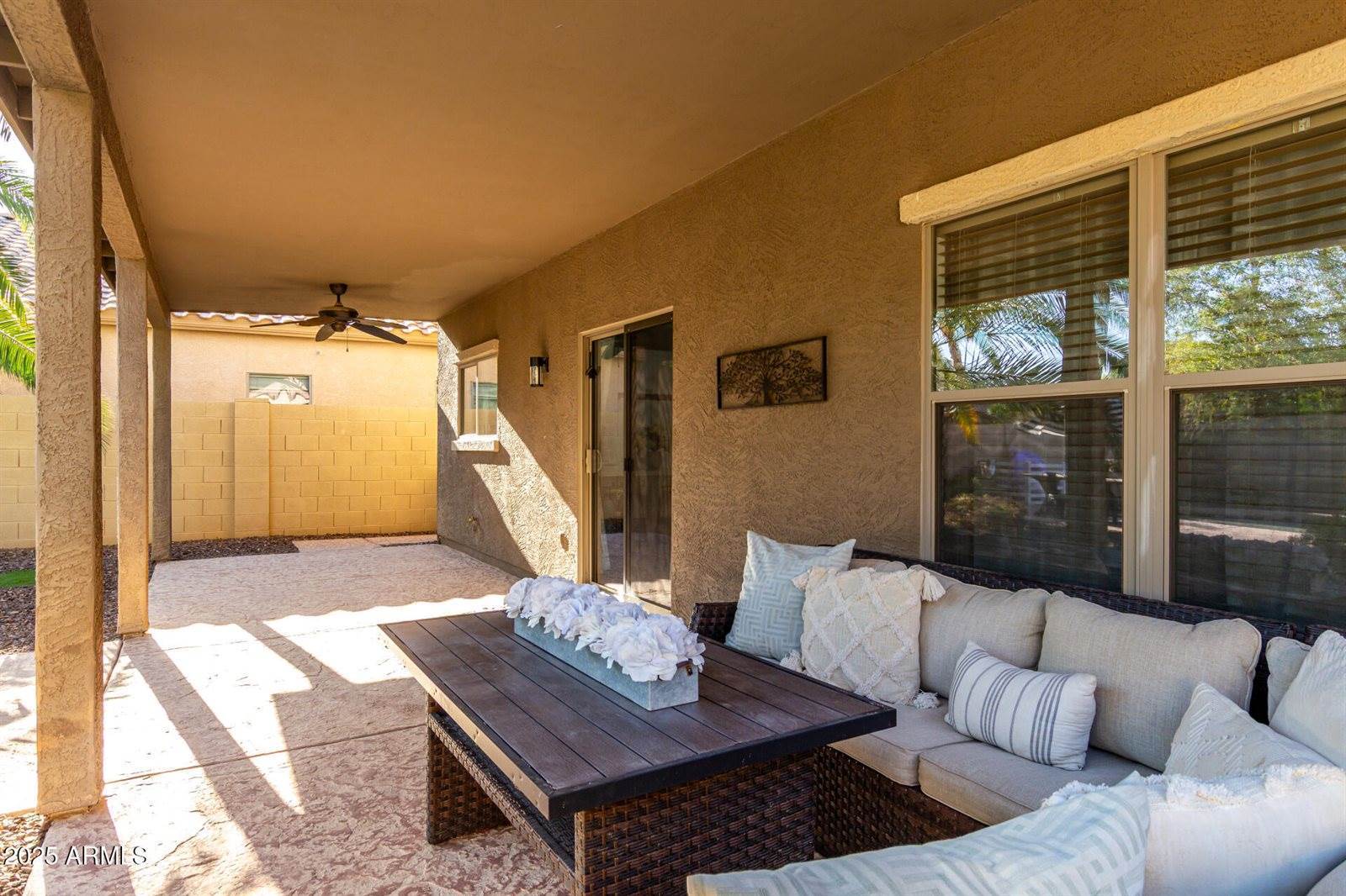 113 West Desert Vista Trail, San Tan Valley, AZ 85143