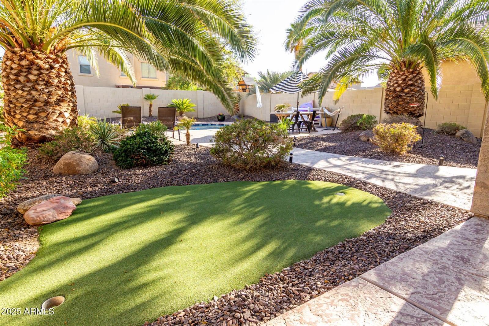 113 West Desert Vista Trail, San Tan Valley, AZ 85143