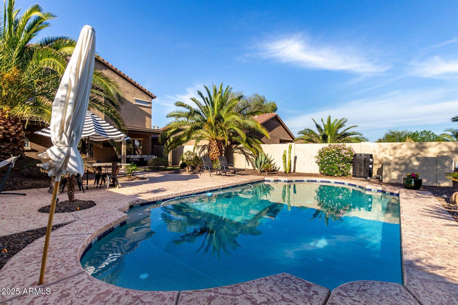 113 West Desert Vista Trail, San Tan Valley, AZ 85143