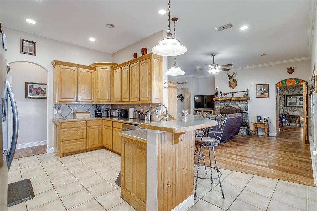 6409 Feather Wind Way, Fort Worth, TX 76135
