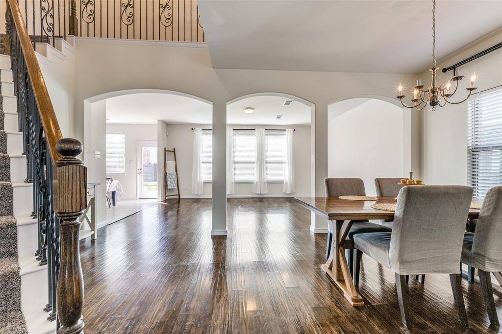 720 Kelley Court, Fort Worth, TX 76120