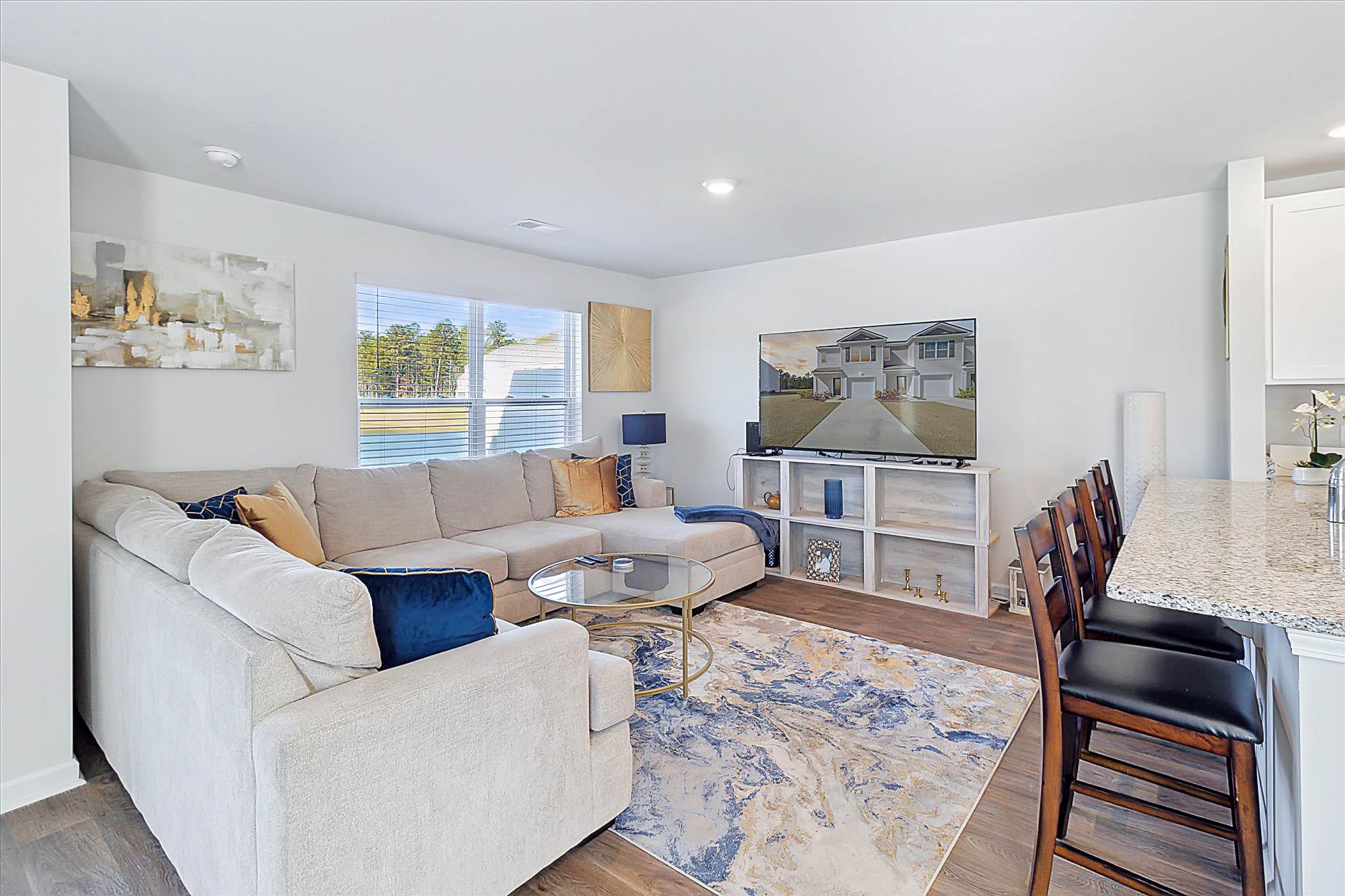 443 Salvia Rd, Bloomingdale, GA 31302