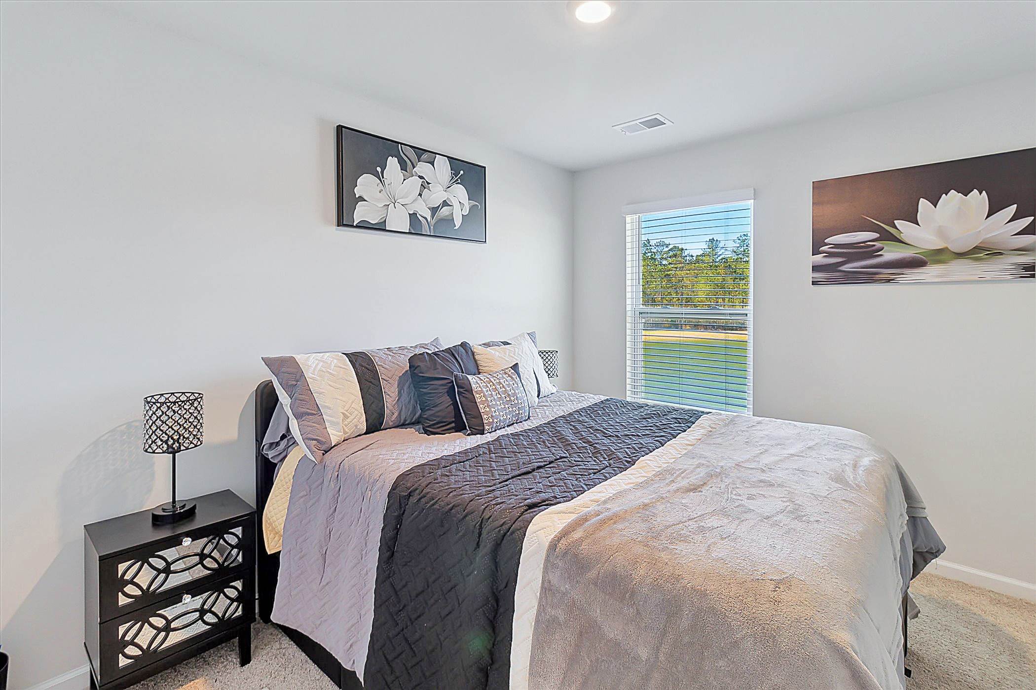 443 Salvia Rd, Bloomingdale, GA 31302