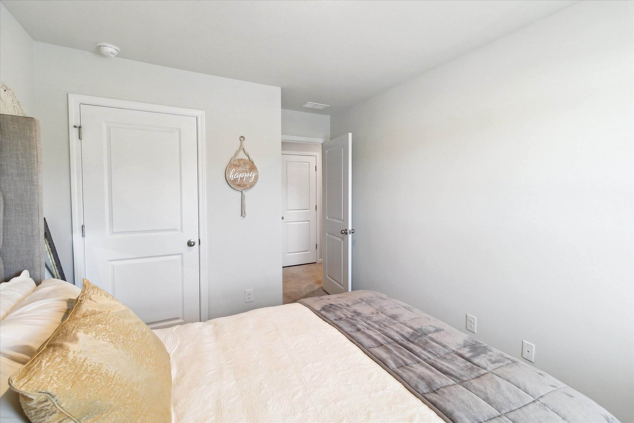 443 Salvia Rd, Bloomingdale, GA 31302