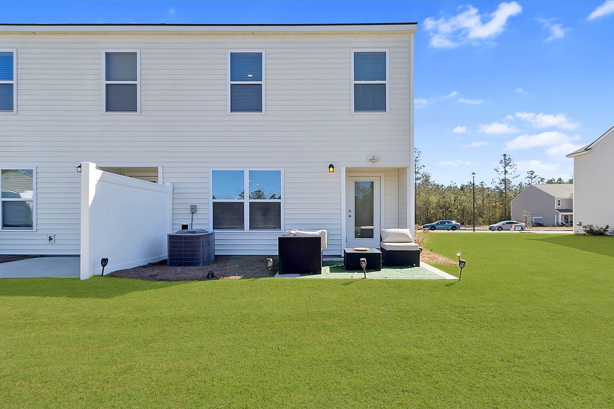 443 Salvia Rd, Bloomingdale, GA 31302
