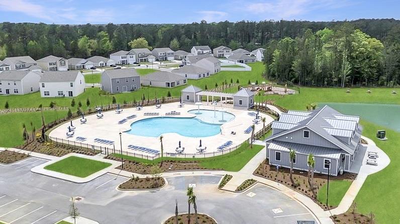 443 Salvia Rd, Bloomingdale, GA 31302