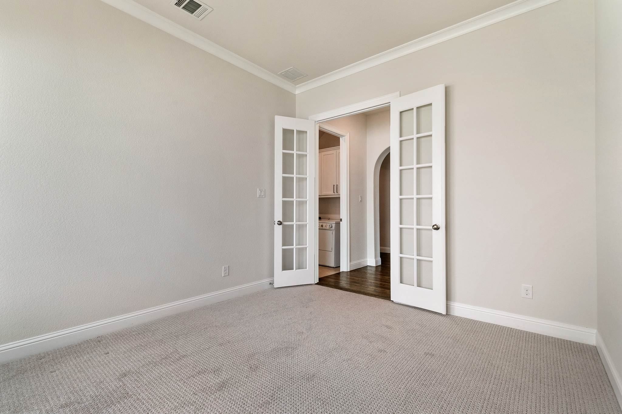 7742 Cooke Drive, Irving, TX 75063