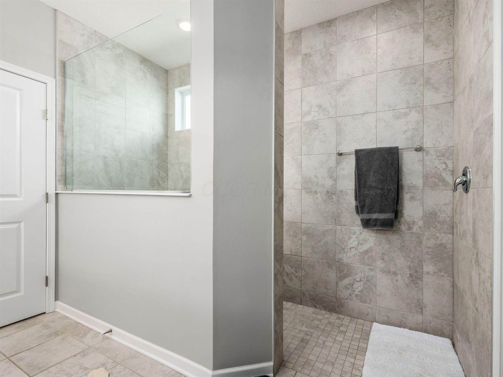 6647 Cat Singer Circle South, Hilliard, OH 43026