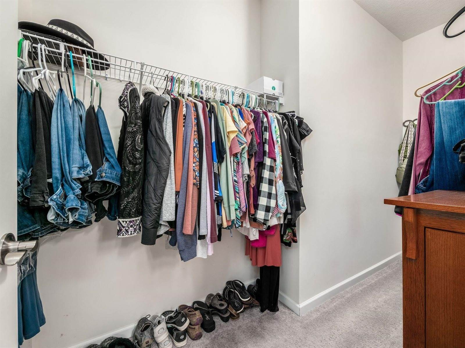 6647 Cat Singer Circle South, Hilliard, OH 43026