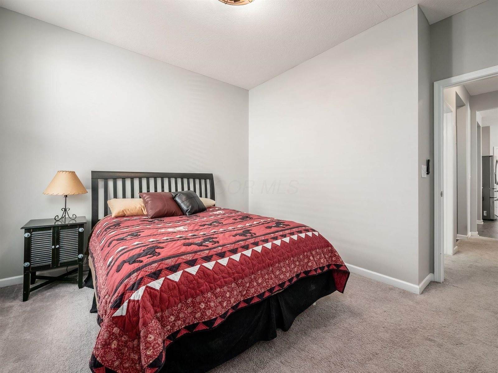 6647 Cat Singer Circle South, Hilliard, OH 43026