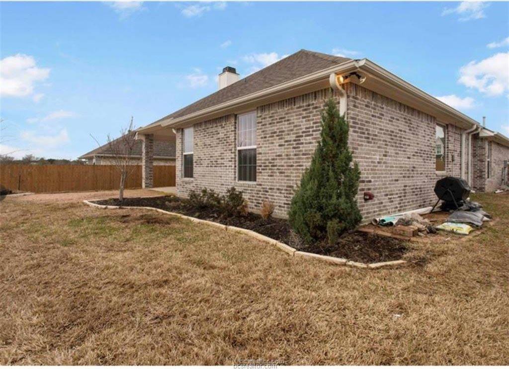 4002 Heru Court, College Station, TX 77845