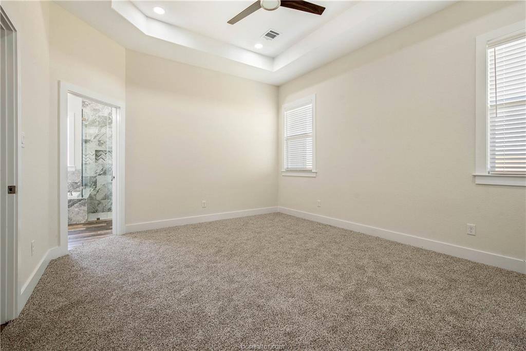 2808 Spector Drive, Bryan, TX 77808